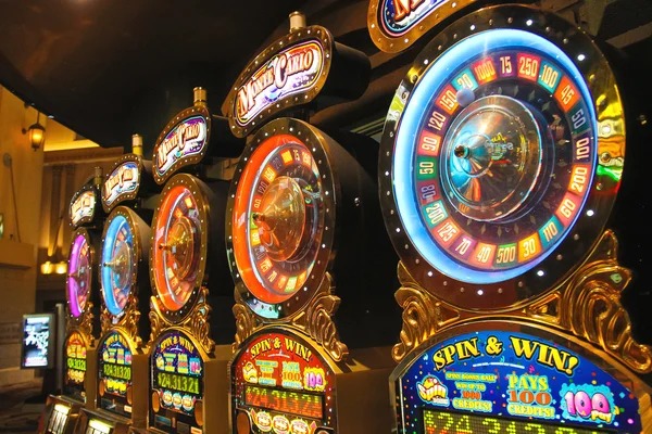 Game demo interface showing virtual credits and slot game reels